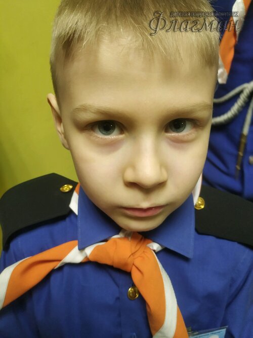 473c69c7.ID Photo.093833